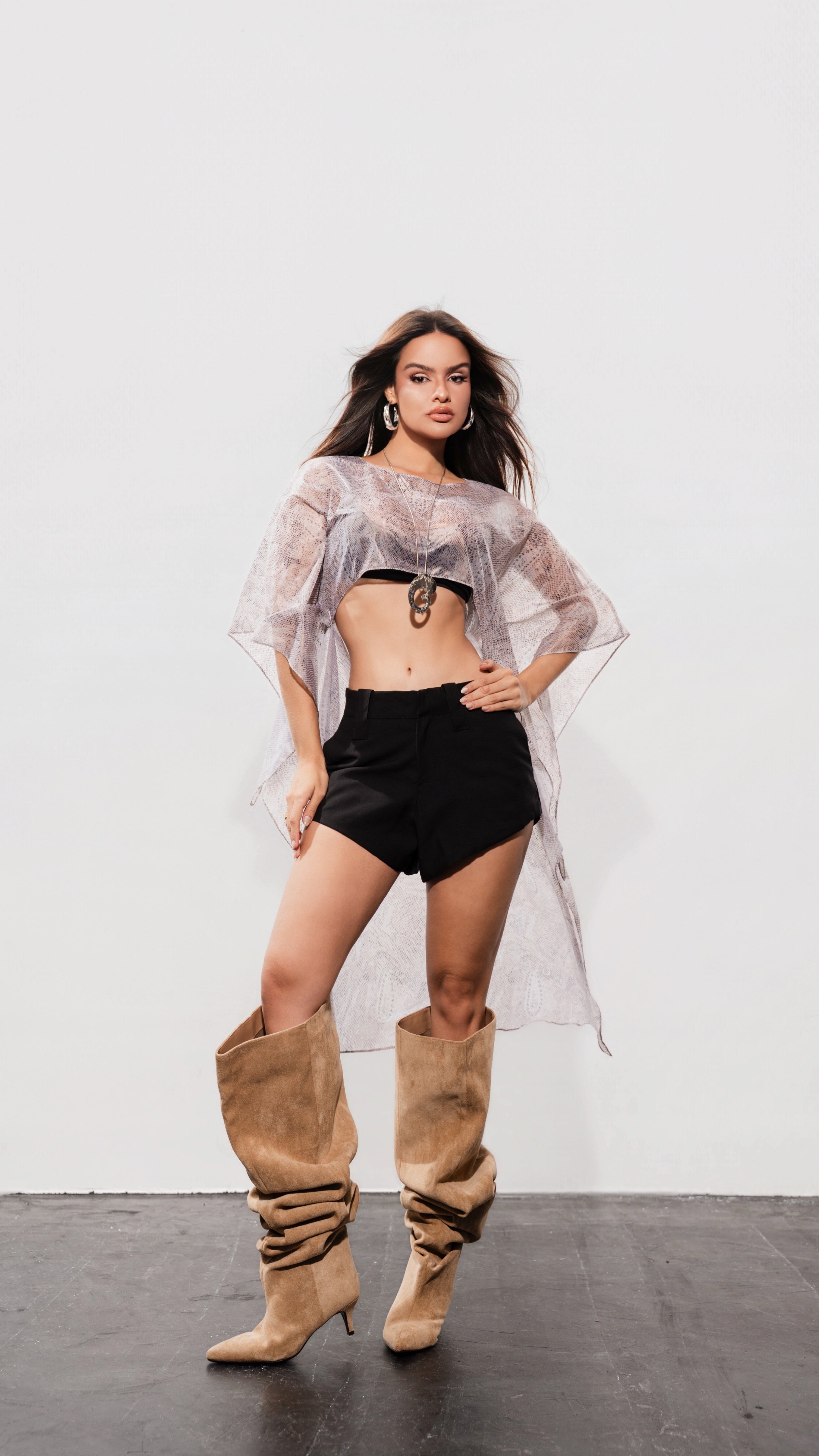 Short Vanya preto