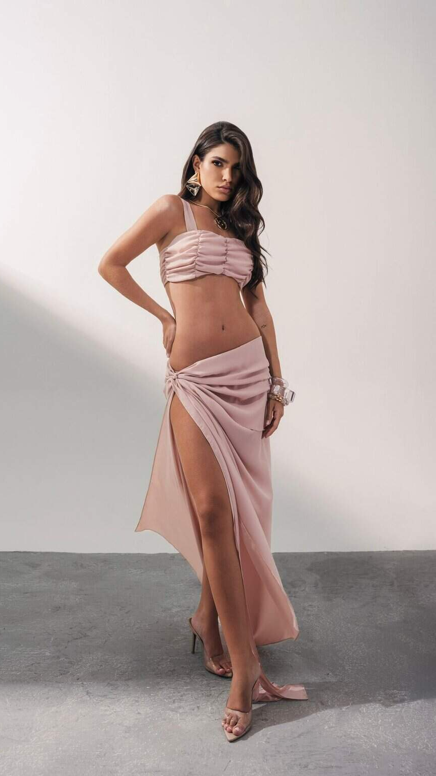 Conjunto Aiko