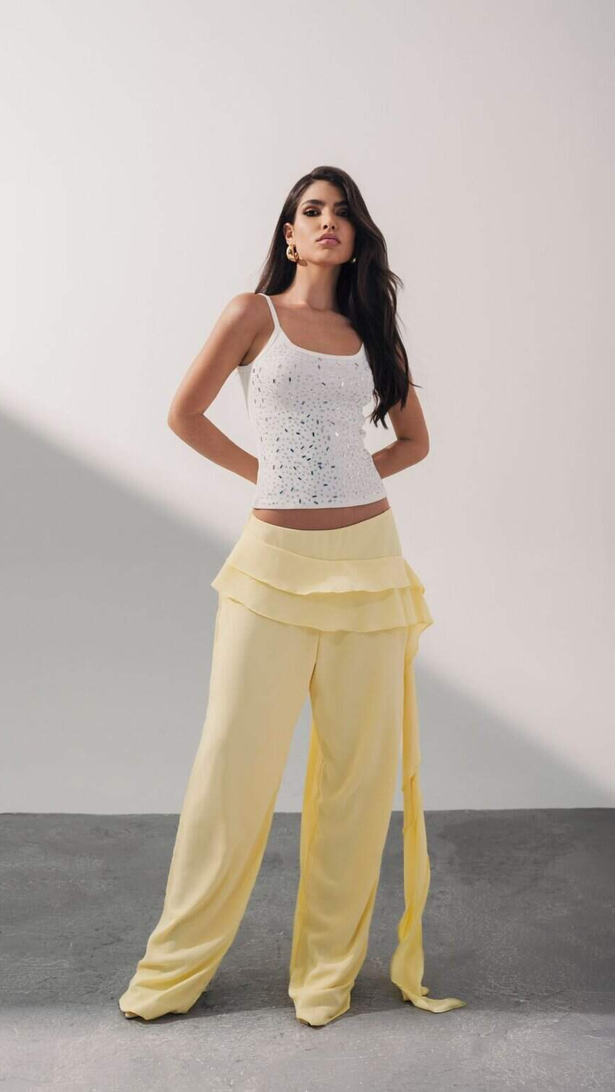 Calça babados Vix